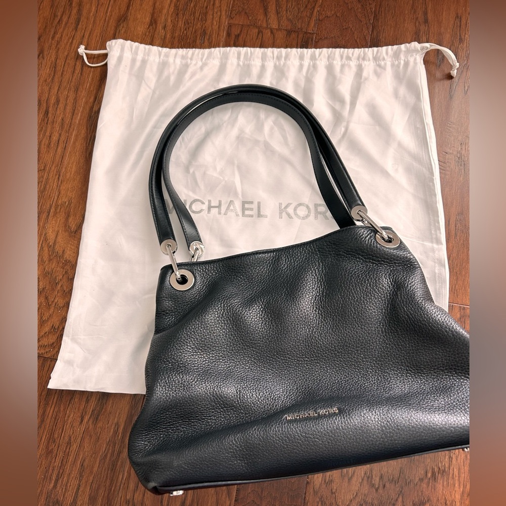 Michael Kors Raven large shoulder bag